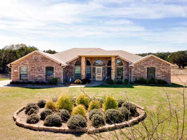 1467 County Road 4820, Kempner, TX 76539