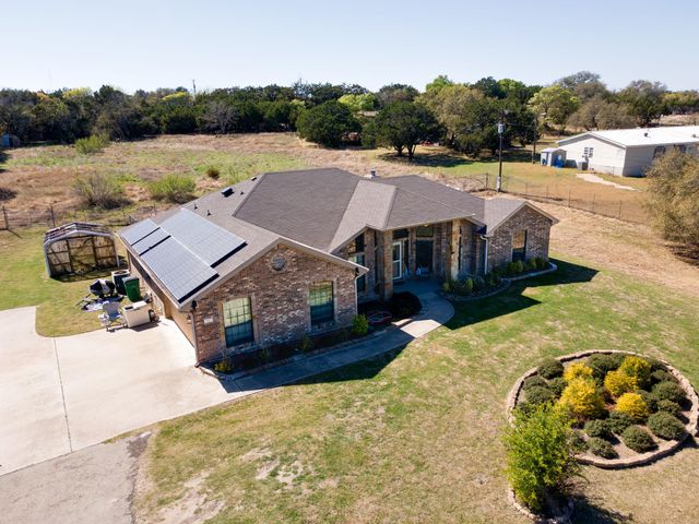 1467 County Road 4820, Kempner, TX 76539