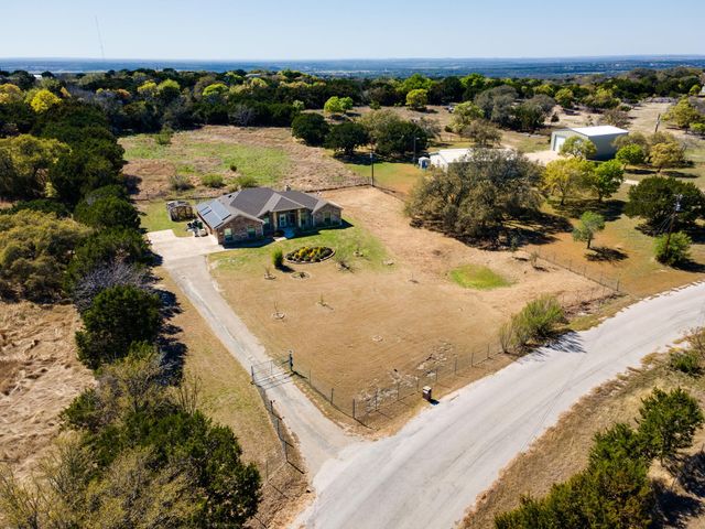 1467 County Road 4820, Kempner, TX 76539