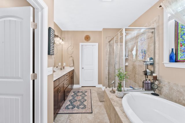 2343 Dewey Dr, Spring Hill, TN 37174