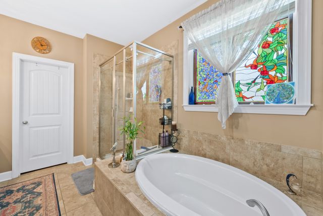 2343 Dewey Dr, Spring Hill, TN 37174