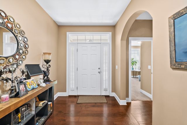 2343 Dewey Dr, Spring Hill, TN 37174
