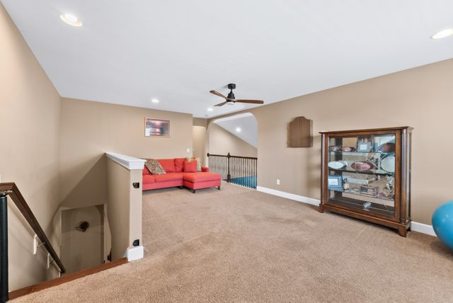 2343 Dewey Dr, Spring Hill, TN 37174