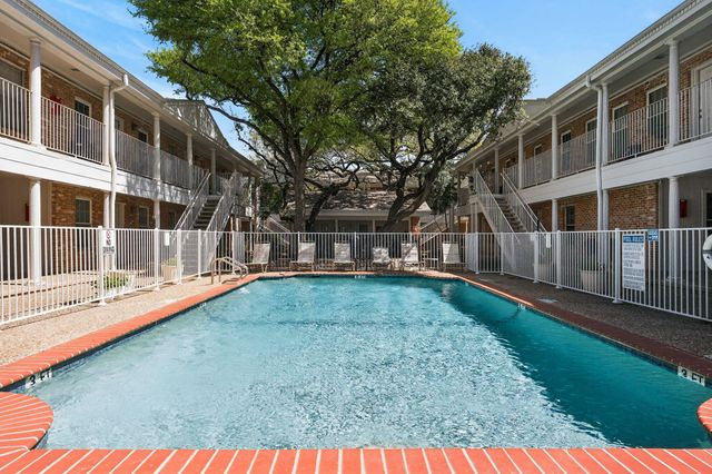 1240 Barton Hills DR 206, Austin, TX 78704