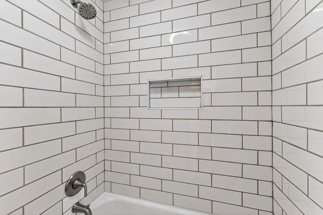 1240 Barton Hills DR 206, Austin, TX 78704