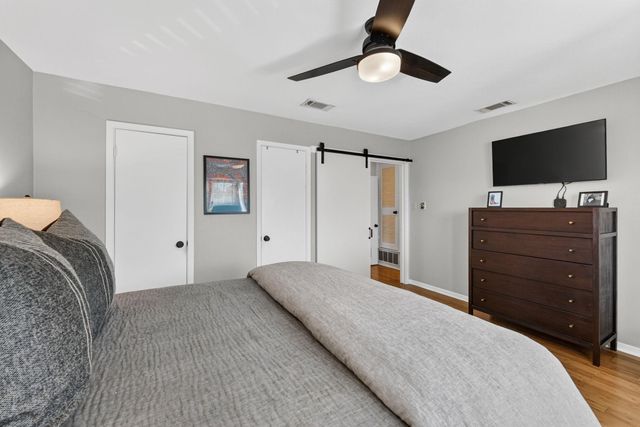 1240 Barton Hills DR 206, Austin, TX 78704