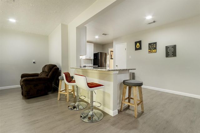 4018 Marchant Road, Houston, TX 77047