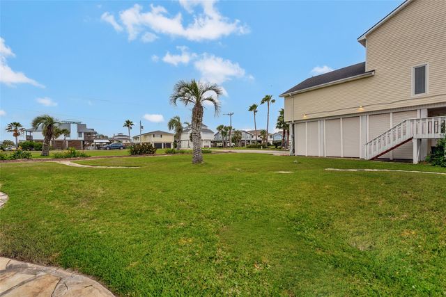 Lot 50 Tiki Drive, Tiki Island, TX 77554