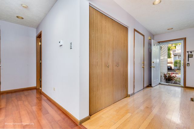 4208 Whitetail Court, Joliet, IL 60431