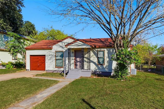 613 W Hammond Street, Lancaster, TX 75146