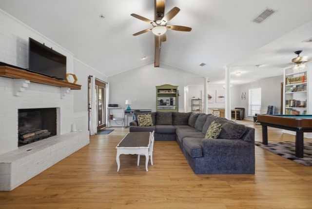 1607 Little Creek Drive, Waxahachie, TX 75165