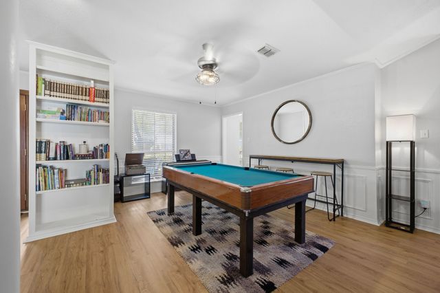 1607 Little Creek Drive, Waxahachie, TX 75165