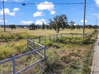 605 Carter Lane, Santo, TX 76472