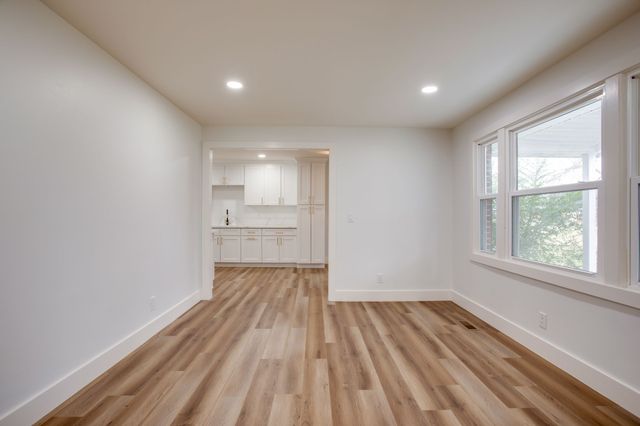 106 Shady Dr, Columbia, TN 38401