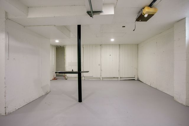 106 Shady Dr, Columbia, TN 38401