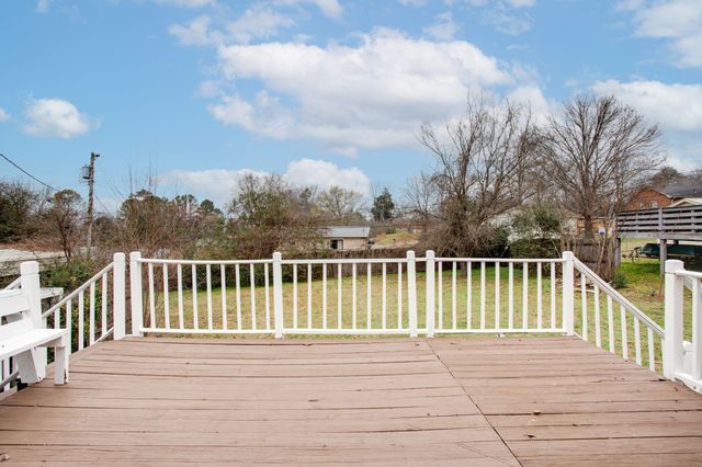 106 Shady Dr, Columbia, TN 38401