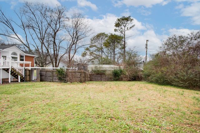 106 Shady Dr, Columbia, TN 38401