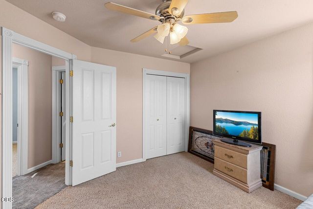 1583 Panoramic Loop, Grants Pass, OR 97527