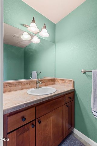 1583 Panoramic Loop, Grants Pass, OR 97527