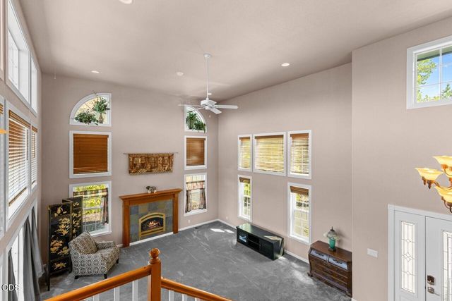 1583 Panoramic Loop, Grants Pass, OR 97527