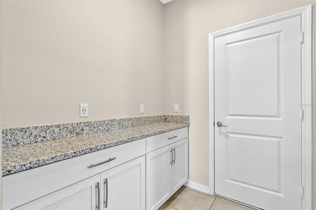 690 BLUE CITRUS LANE, Minneola, FL 34715