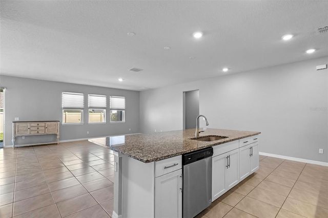 690 BLUE CITRUS LANE, Minneola, FL 34715