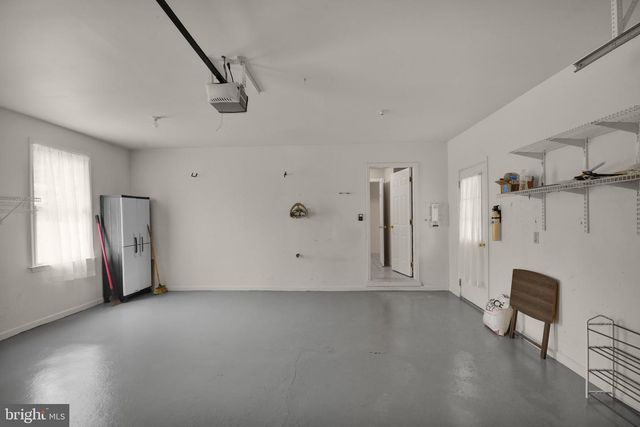 100 N ROBESON ST, Robesonia, PA 19551