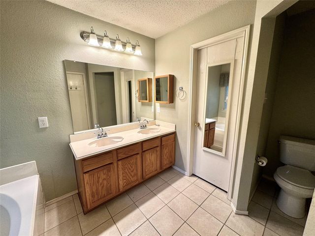 1012 Margaret Drive, Mckinney, TX 75071