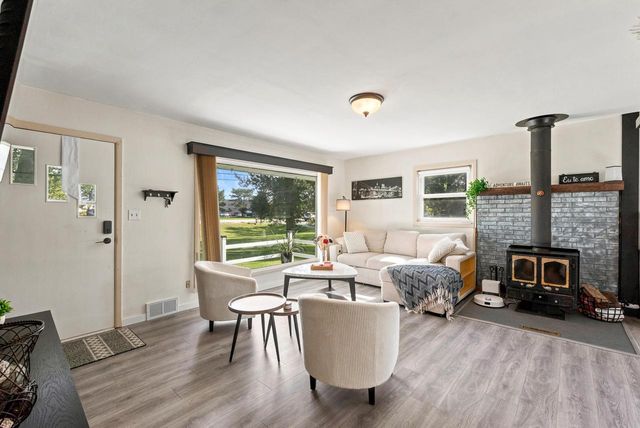 N60W22805 Silver Spring DRIVE, Lisbon, WI 53089