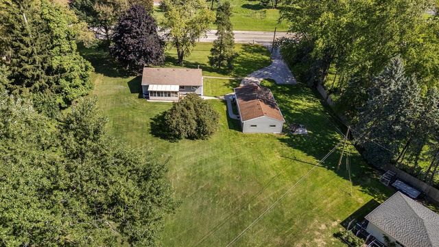 N60W22805 Silver Spring DRIVE, Lisbon, WI 53089
