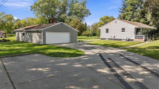 N60W22805 Silver Spring DRIVE, Lisbon, WI 53089