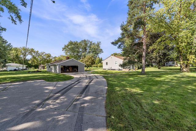 N60W22805 Silver Spring DRIVE, Lisbon, WI 53089
