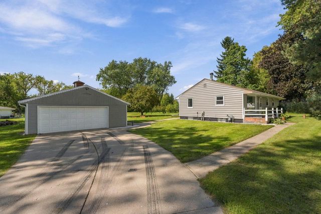 N60W22805 Silver Spring DRIVE, Lisbon, WI 53089