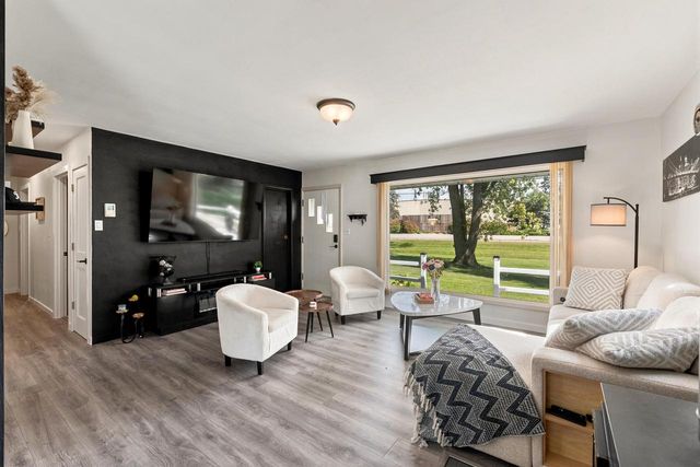 N60W22805 Silver Spring DRIVE, Lisbon, WI 53089