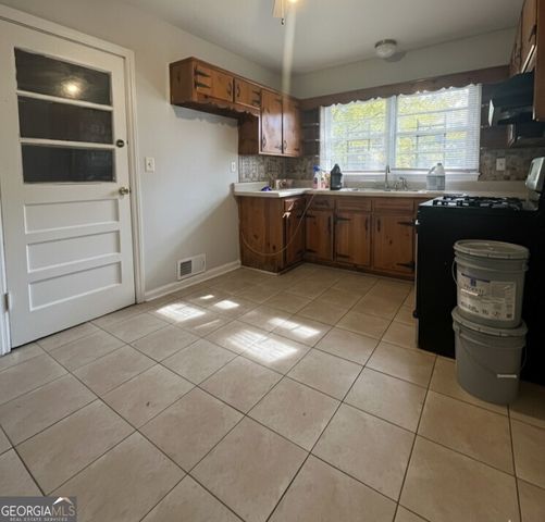 228 Napoleon Drive SW, Atlanta, GA 30314