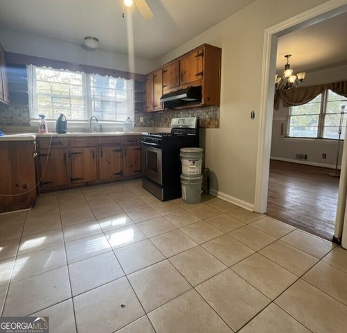 228 Napoleon Drive SW, Atlanta, GA 30314