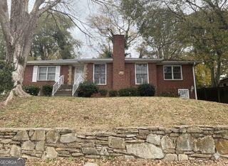 228 Napoleon Drive SW, Atlanta, GA 30314