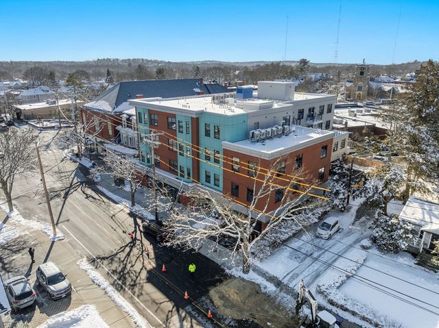 1151 Walnut 406, Newton, MA 02461