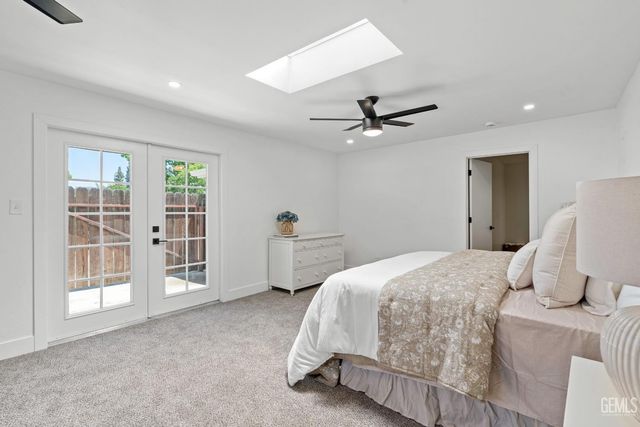 820 Ferdinand Court, Bakersfield, CA 93309