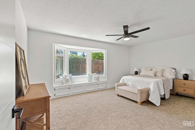 820 Ferdinand Court, Bakersfield, CA 93309