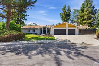 820 Ferdinand Court, Bakersfield, CA 93309