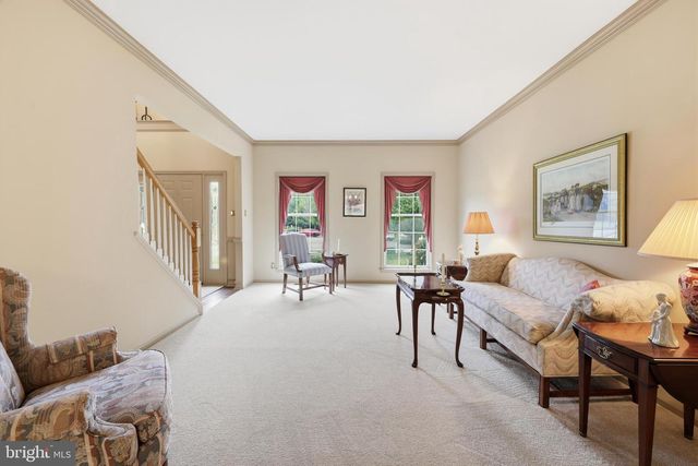 6 BLAKE CT, Sewell, NJ 08080