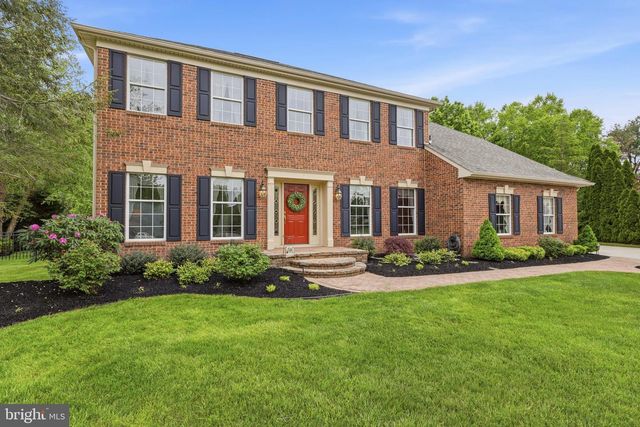 6 BLAKE CT, Sewell, NJ 08080