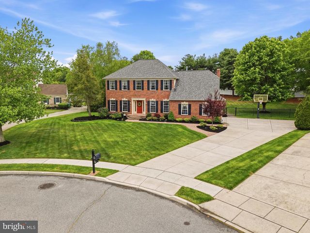 6 BLAKE CT, Sewell, NJ 08080