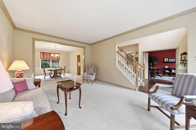 6 BLAKE CT, Sewell, NJ 08080