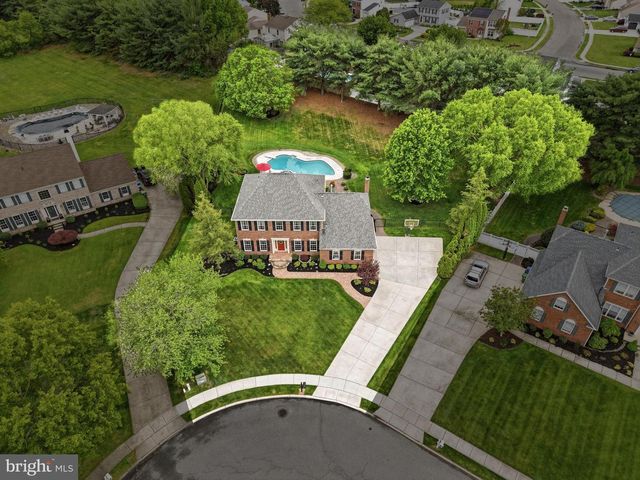 6 BLAKE CT, Sewell, NJ 08080