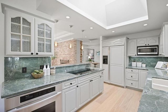 1940 Kay Drive, Los Altos, CA 94024
