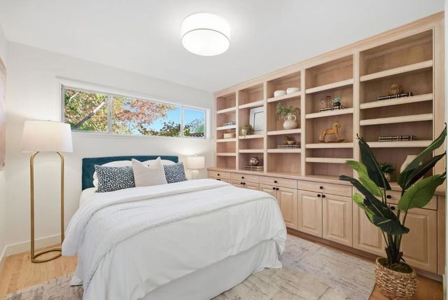 1940 Kay Drive, Los Altos, CA 94024