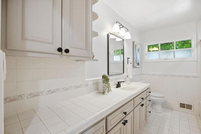 1940 Kay Drive, Los Altos, CA 94024