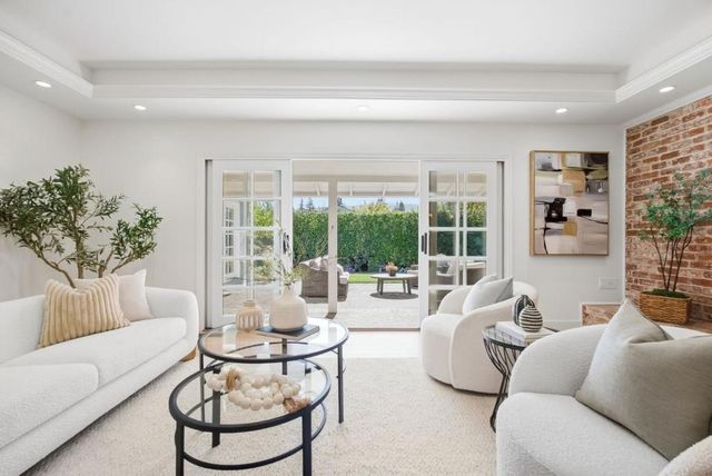 1940 Kay Drive, Los Altos, CA 94024